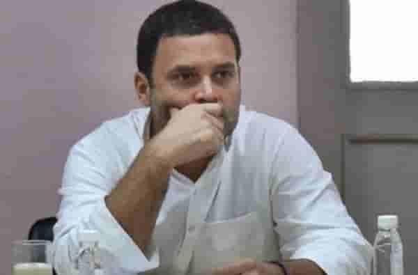 गुजरात काँग्रेसमध्ये भूकंप, चार आमदारांच्या राजीनाम्याने राज्यसभेच्या जागेला हादरा