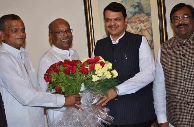 खासदार संजय धोत्रे : शेतकरी चळवळीतला नेता मोदींच्या मंत्रिमंडळात