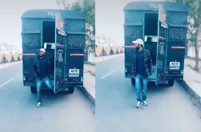 VIDEO : नागपुरात कुख्यात गुंडाचा पोलीस व्हॅनमध्येच TikTok व्हिडीओ