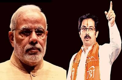 सामनात मोदींच्या काशी दौऱ्याबाबत एक शब्दही नाही, राहुल गांधींचं होय, मी हिंदू आहे फ्रंटपेजवर !