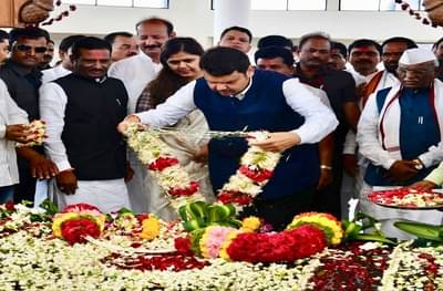 गोपीनाथ मुंडेंचं प्रत्येक स्वप्न पूर्ण करणार, मराठवाडा दुष्काळमुक्त करु : मुख्यमंत्री