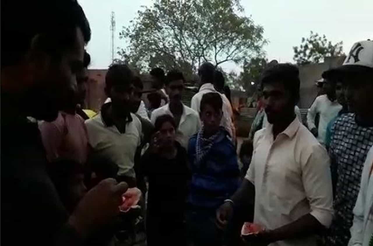 नांदगावमध्ये टरबूज खाल्ल्याने 45 जणांना विषबाधा