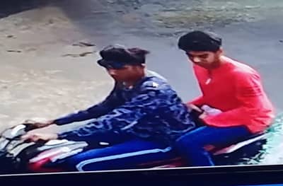 रायगडमध्ये दोन विदेशी महिलांचा विनयभंग, दोघांना अटक