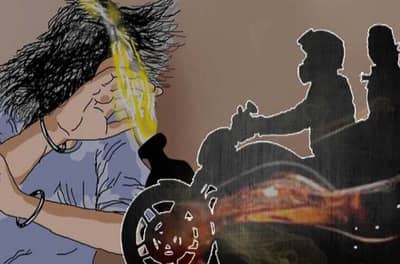 लग्नाला नकार देणाऱ्या तरुणावर तरुणीचा अॅसिड हल्ला