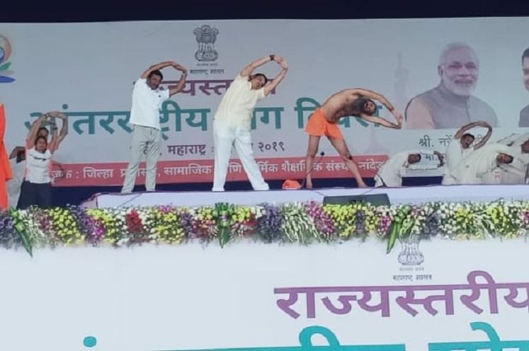 YOGA DAY : जगभरात योग दिनाचा उत्साह, विविध कार्यक्रमांचेही आयोजन