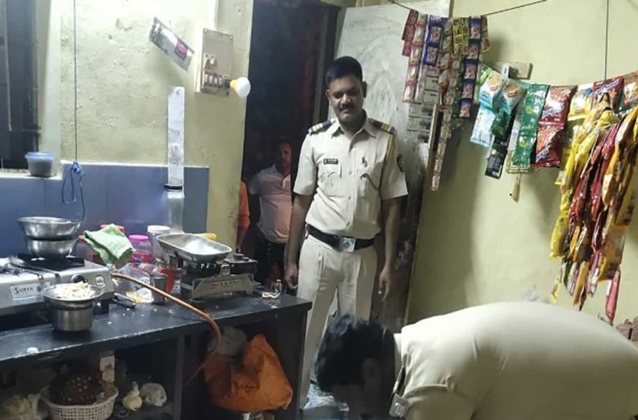 मुलांच्या खेळण्यावरुन वाद, बारामतीत महिलेवर सत्तूराने वार
