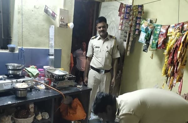 मुलांच्या खेळण्यावरुन वाद, बारामतीत महिलेवर सत्तूराने वार