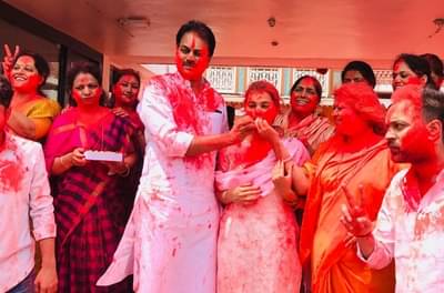 विक्रमी मतांनी विजय मिळवत अंकिता पाटलांची राजकारणात एंट्री