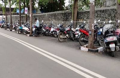 नो पार्किंगमध्ये गाडी उभी केल्यास 10 हजार रुपयांचा दंड