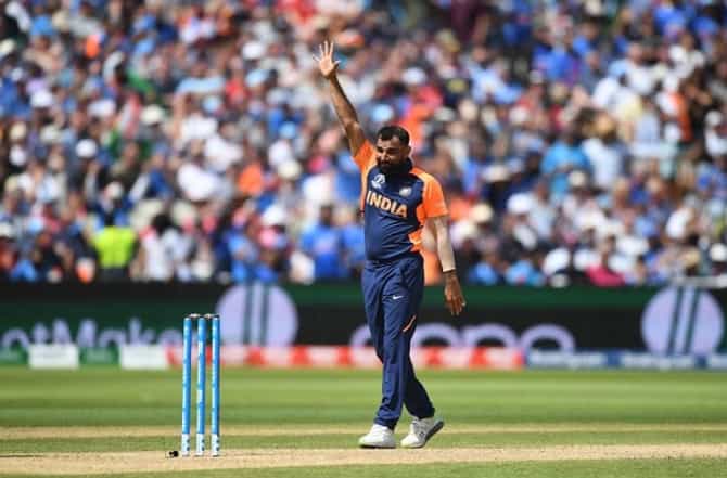 INDvsENG : मोहम्मद शमीचे 5 विकेट्स, भारताला विजयासाठी 338 धावांचे तगडं आव्हान