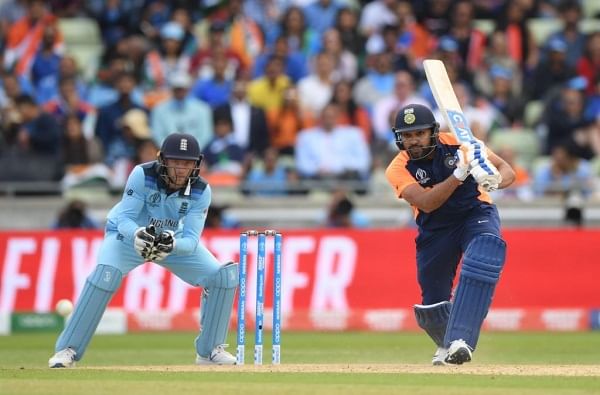 INDvsENG : इंग्लंडने टीम इंडियाचा विजयरथ रोखला, भारताचा 31 धावांनी पराभव