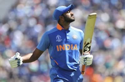 दुखापत नव्हे, विजय शंकरला परत पाठवण्यामागे दुसरंच कारण?