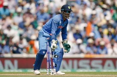 IND vs NZ Semi Final: सेमीफायनलमध्ये धोनीचा नवा विक्रम