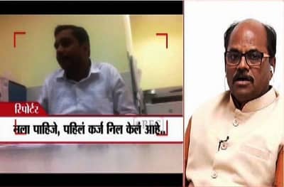 टीव्ही 9 समोर बसून कृषीमंत्र्यांनी शेतकऱ्यांची व्यथा पाहिली, आता बँकांवर कारवाई