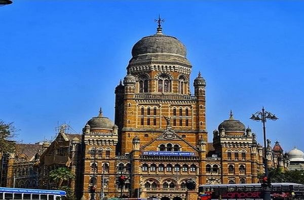 मुंबई महापालिकेत भाजपकडून विरोधी पक्षनेतेपदावर दावा, नव्या फेरबदलासह भाजपची सेनेला टक्कर