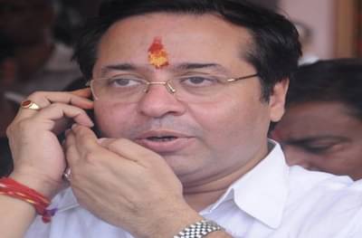 प्रकाश आंबेडकरांची भेट, माजी राष्ट्रपतींचा सुपुत्र वंचित आघाडीत?