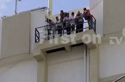 वांद्र्याच्या MTNL इमारतीला भीषण आग