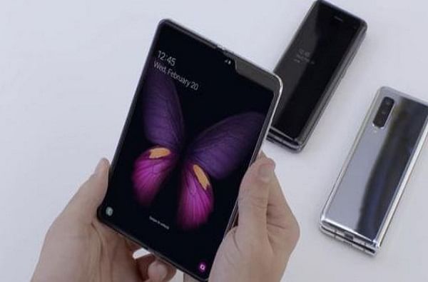 लवकरच Samsung Galaxy Fold लाँच होण्याची शक्यता, पाहा फीचर