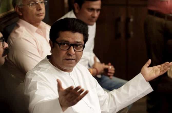 जिंकणाऱ्या जागांचा अंदाज कळतो, पावसाचा का नाही? निवडणुका पुढे ढकला : राज ठाकरे