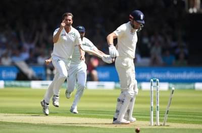 विश्वविजेत्या इंग्लंडची आयर्लंडने हवा काढली, 85 धावात ऑलआऊट