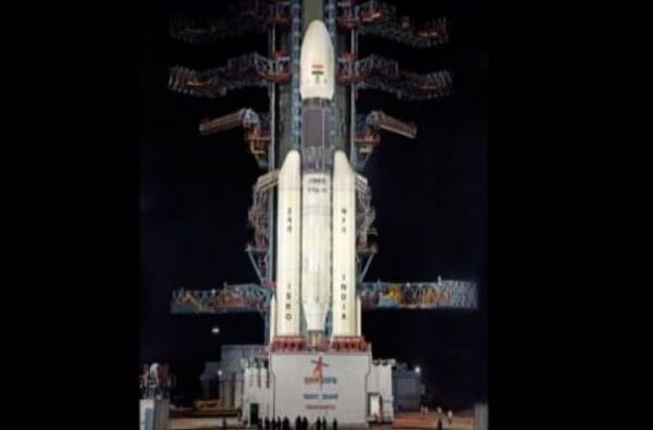 चंद्रयान 2 मोहिमेचे पाकिस्तानकडूनही भारताचे कौतुक चंद्रयान 2 मोहिमेचे पाकिस्तानकडूनही भारताचे कौतुक
