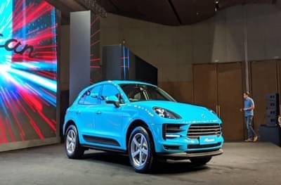 ऑडीला टक्कर देणारी Porsche Macan Facelift भारतात लाँच, किंमत तब्बल...