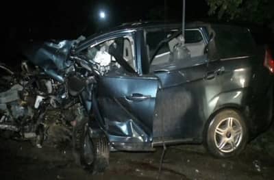 पुणे-बंगळूर महामार्गावर भीषण अपघात, 2 चिमुरड्यांसह एकाच घरातील 6 जणांचा मृत्यू