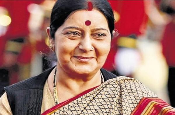 आंतरराष्ट्रीय पातळीवर भारताचा झेंडा अभिमानाने फडकवणाऱ्या देशाच्या माजी परराष्ट्र मंत्री सुषमा स्वराज (Sushma Swaraj) यांचं मंगळवारी (6 ऑगस्ट) निधन झालं. 