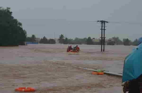 Sangli Boat Overturn | सांगलीत बचावकार्यादरम्यान बोट उलटली, 14 जणांचा बुडून मृत्यू