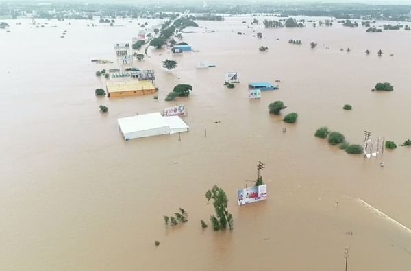 पुणे विभागात पावसाचे थैमान, 27 जणांचा मृत्यू, तर 2 लाखांपेक्षा अधिक नागरिकांचे स्थलांतर