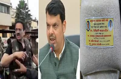 महाजनांनी सेल्फी काढला नाही, धान्याच्या पाकिटावर महाराष्ट्र सरकारचेच स्टिकर : मुख्यमंत्री