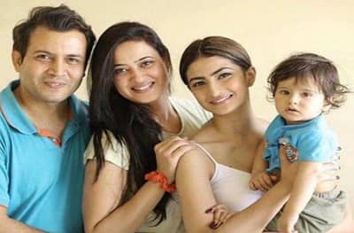 अभिनेत्री श्वेता तिवारी दुसऱ्या पतीविरोधात पोलिसात, मुलीच्या विनयभंगाचा आरोप