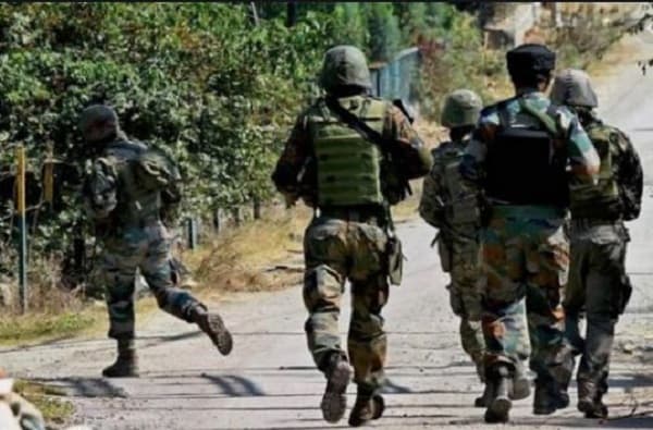 मसूद बिथरला, जैशच्या सात आत्मघाती दहशतवाद्यांची काश्मीरमध्ये घुसखोरी