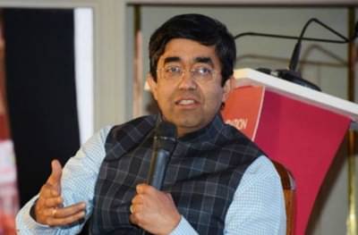 भूकंपानंतर उद्ध्वस्त किल्लारी पुन्हा उभारणारा अधिकारी सांगलीत