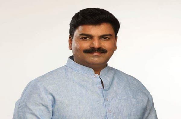 कोरोना नियंत्रणाचं काम करणाऱ्या खासगी डॉक्टरांनाही विमा संरक्षण द्या : खासदार राहुल शेवाळे