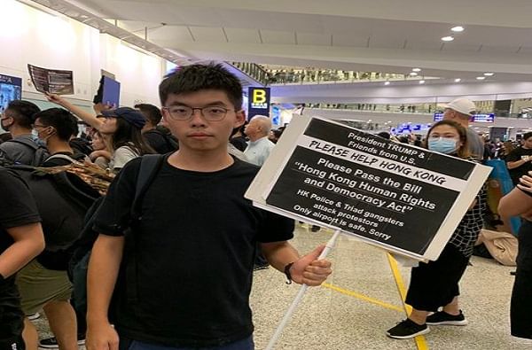 हाँगकाँग आंदोलन : चीनचीही दमछाक करणारा 23 वर्षीय तरुण कोण आहे?