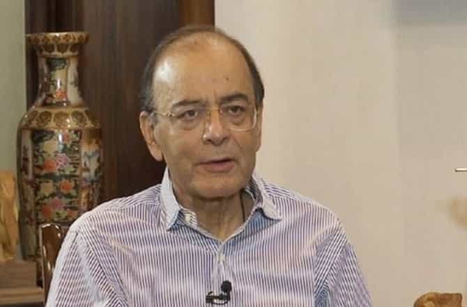 Arun Jaitley | अरुण जेटली आयसीयूत, रात्री उशिरा पंतप्रधान मोदी, अमित शाह एम्समध्ये