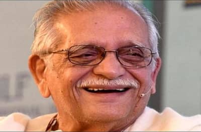 Happy Birthday Gulzar | शब्दाचे जादूगार गुलजार यांची दहा अविस्मरणीय गाणी