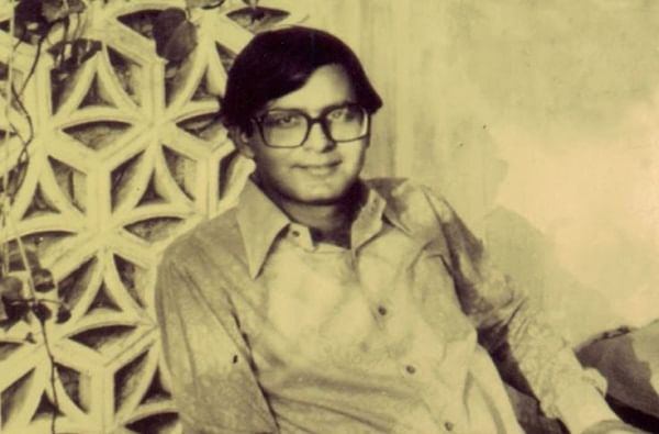 जेटली यांचे शिक्षण सेंट झेवियर्स शाळा, नवी दिल्ली येथून 1957-69 मध्ये पूर्ण झाले. 1973 मध्ये श्रीराम कॉलेज ऑफ कॉमर्स येथून त्यांनी पदवीचे शिक्षण पूर्ण केले. तसेच 1977 मध्ये त्यांनी दिल्ली विद्यापीठातून वकिलीचा अभ्यास पूर्ण केला.
