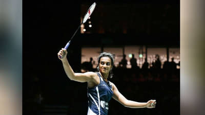 पी. व्ही. सिंधूने इतिहास रचला, वर्ल्ड बॅडमिंटन चॅम्पियनशिप जिंकणारी पहिली भारतीय