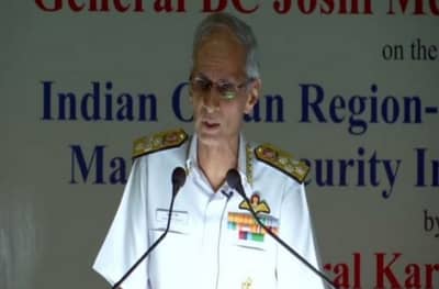 नेव्हीचा निधी 18 टक्क्यांहून 13 टक्के केला, नौदल प्रमुखांची जाहीर नाराजी