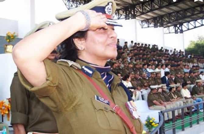 देशातील पहिली महिला डीजीपी कंचन चौधरी भट्टाचार्य यांचे दीर्घ आजाराने निधन