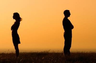 बायकोकडून नवऱ्याचा छळ, कुठल्या कलमांतर्गत गुन्हा दाखल करावा, पोलिसांमध्ये संभ्रम