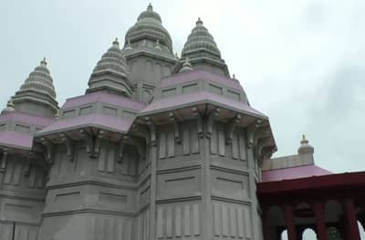 भिवंडीत गणेशोत्सवानिमित्त 110 फूट उंचीचे संत तुकाराम महाराजांचे मंदीर