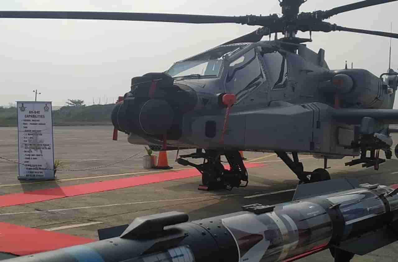 शत्रूंना रात्रंदिवस धाकात ठेवणार, जगातील सर्वात ताकदवर हेलिकॉप्टर अपाचे भारतीय वायूसेनेत दाखल