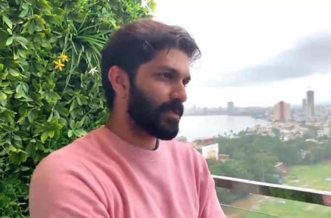 बाळासाहेब, राज ठाकरे यांच्यानंतर अमित ठाकरेंचीही चित्रकला, बाबासाहेबांना अनोखं अभिवादन