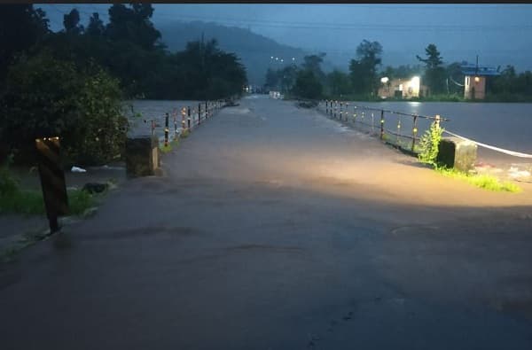 Rain Update | साताऱ्यासह पुणे-कोकणात पावसाची जोरदार हजेरी, सिंधुदुर्गात दरड कोसळली