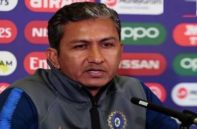 बॅटिंग कोचपदावरुन हटवल्याने संजय बांगरच्या संतापाचा स्फोट, सिलेक्टरच्या रुममध्ये घुसून दमदाटी