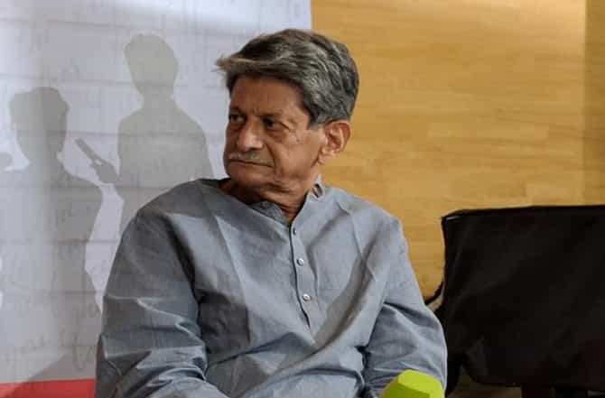 LIVE : मेंदूत रक्तस्राव झाल्याने प्रसिद्ध साहित्यिक किरण नगरकर यांचे निधन