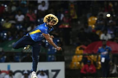 Lasith Malinga | 4 चेंडूत 4 विकेट्स, तिन्ही फॉर्मेटमध्ये शंभर बळी टिपणारा मलिंगा एकमेव गोलंदाज